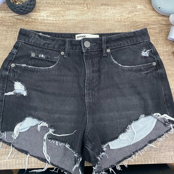 Garage shorts - Picture 4 of 6
